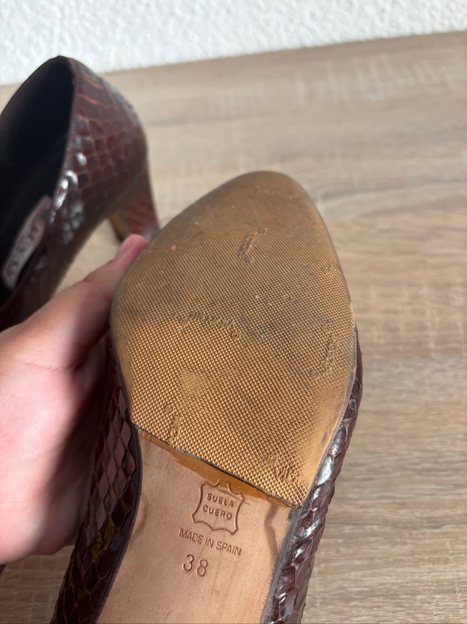 Leather Heels – photo 5